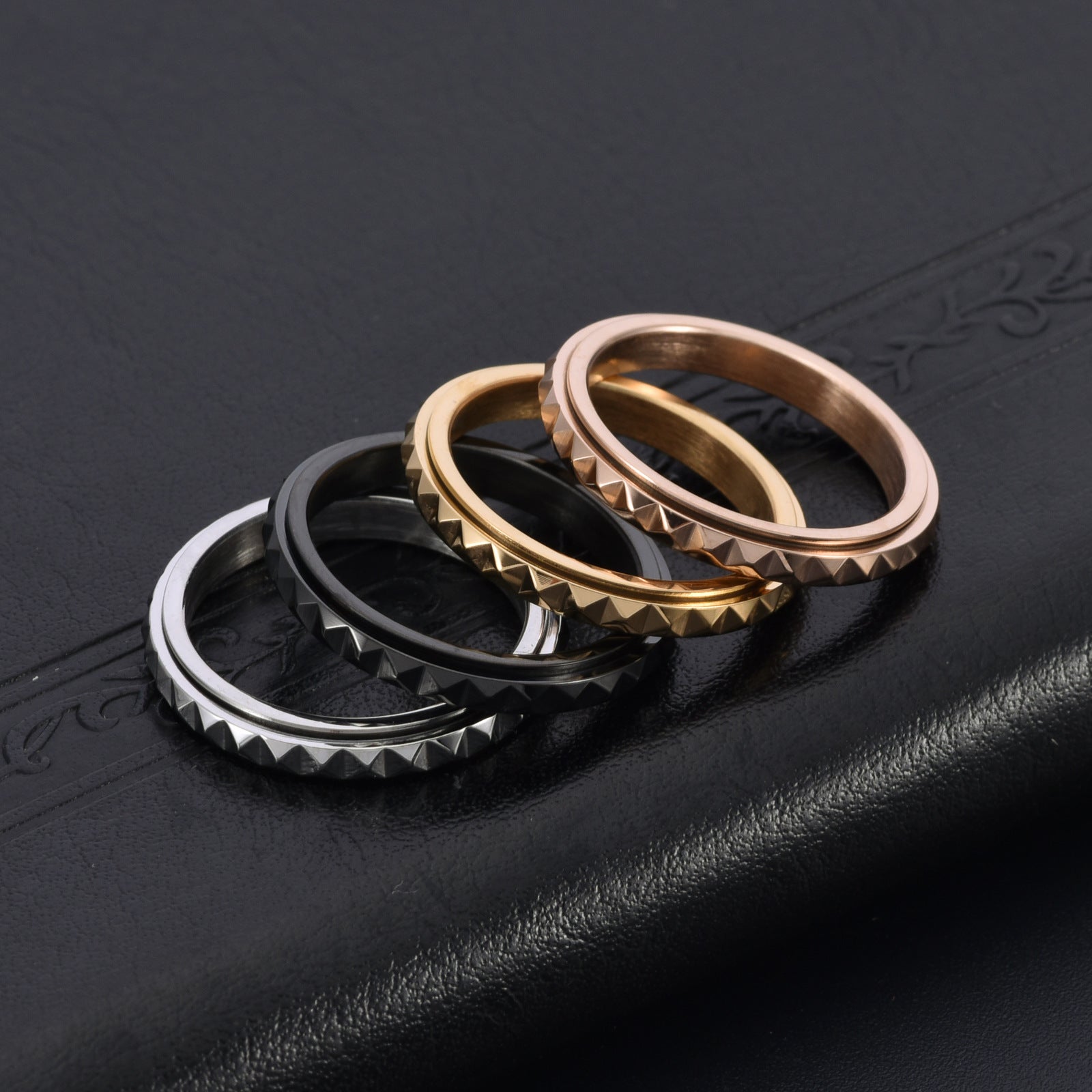 ZAG Ring